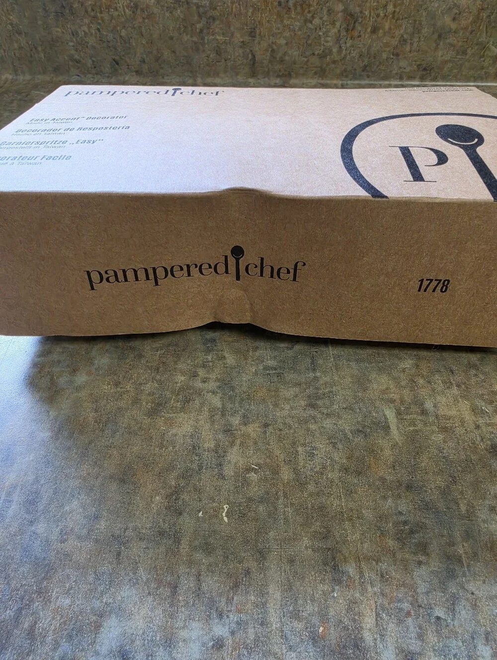 Pampered Chef #1778 Easy Accent Decorater